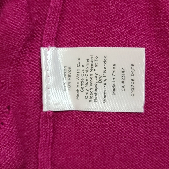 Talbots Cardigan Raspberry Medium - Picture 9 of 9